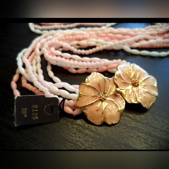 RARE VINTAGE ESTATE SIGNED TRIFARI ENAMELED FLOWER 30" NECKLACE NWT NOS - Picture 2 of 5